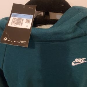 Brand new Women's Nike Hoodie size medium